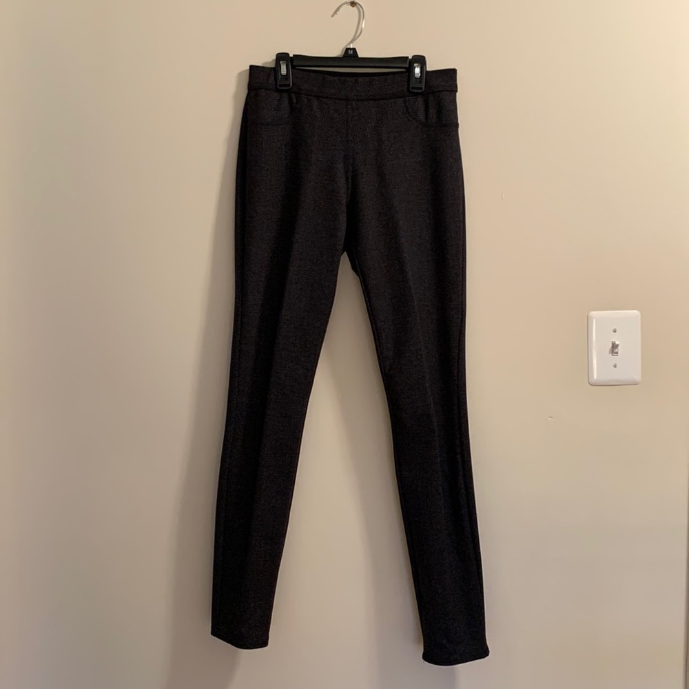 Max studio stretch pant. Size small. Dark grey